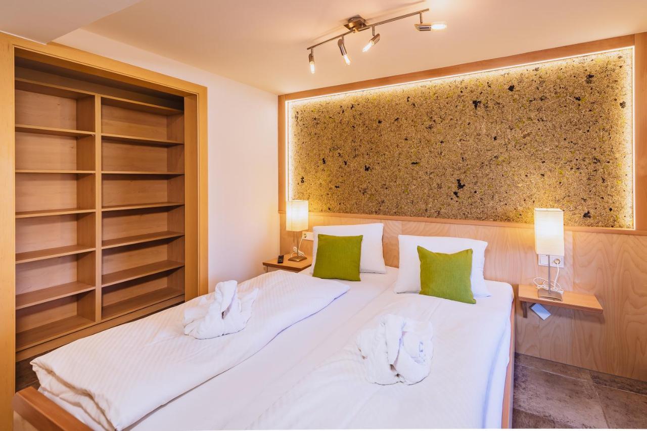 Panorama Hotel Guggenbichl - Inkl Sommerkarte, Einmaliger Eintritt Ins Tauern Spa & Bester Ausblick Ueber كابرون المظهر الخارجي الصورة
